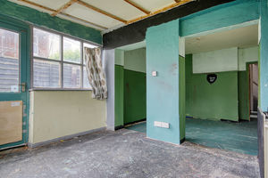 Garden Room- click for photo gallery